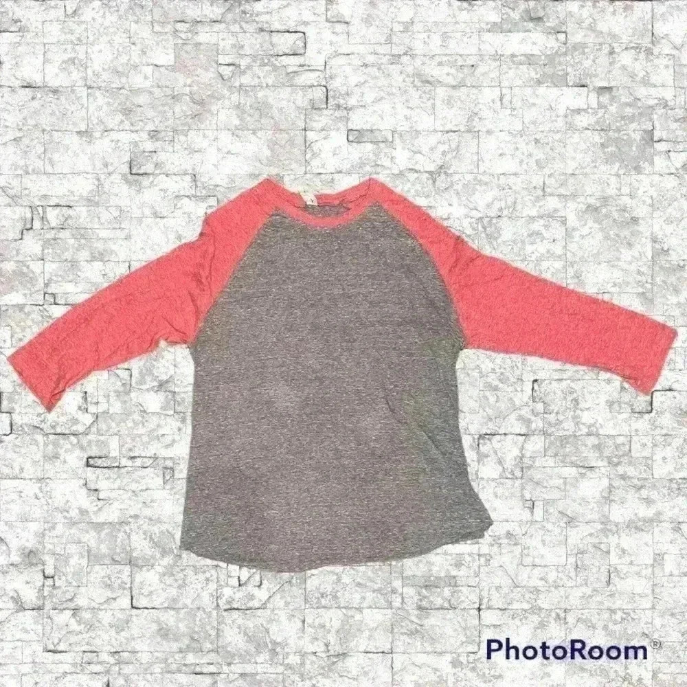 Threadfast long shorter sleeve shirt men’s size medium